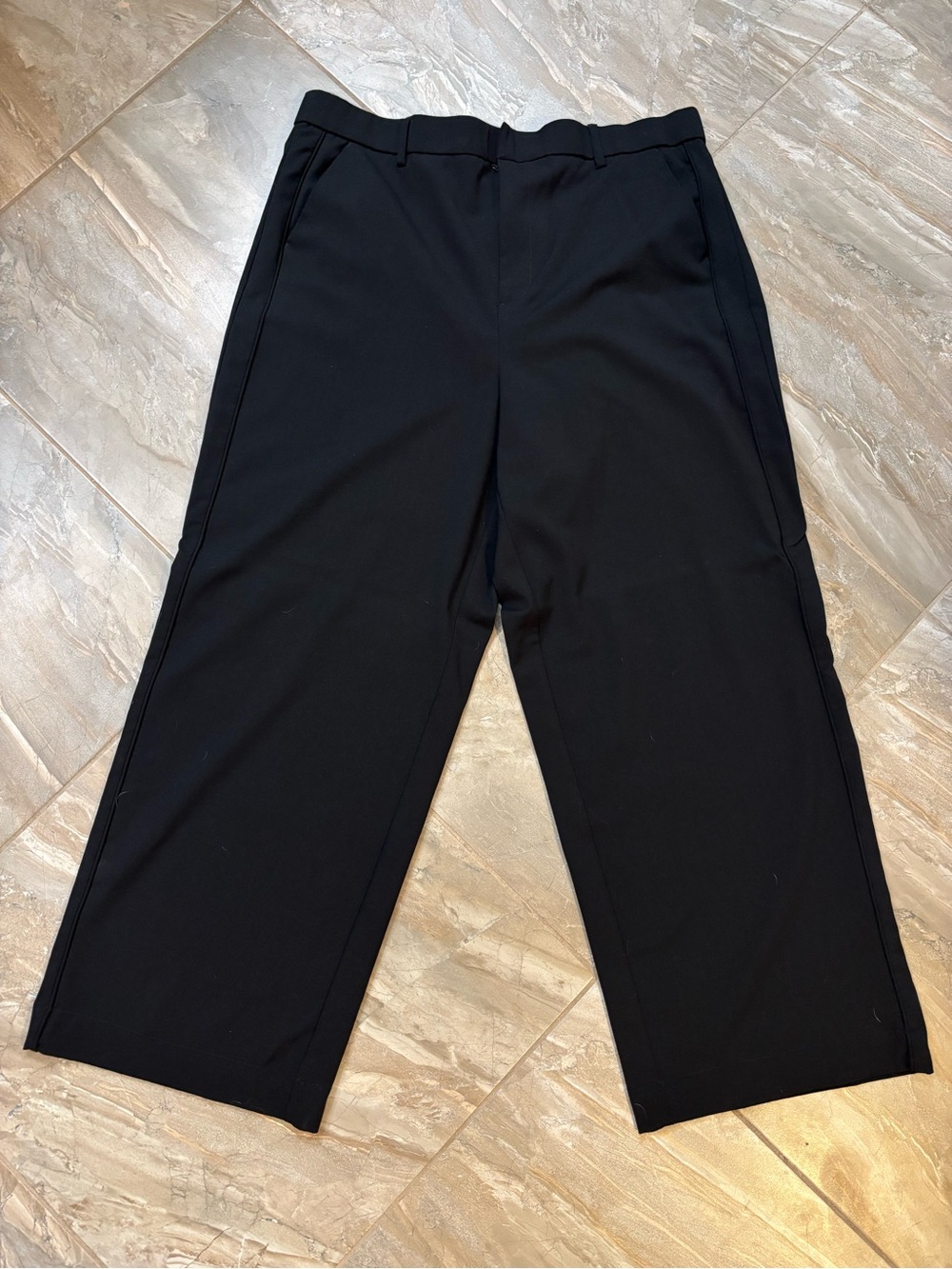 torrid Black Wide-Leg Cropped Dress Pants